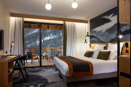 Chambre de l'hôtel Higalik à aux Ménuires, Hôtel 4 étoiles Savoie, Les Ménuires