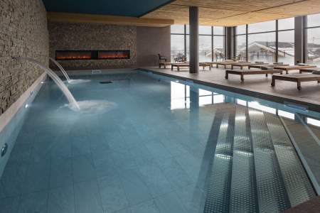 Piscine Higalik Hôtel Les Ménuires, Hôtel Spa &amp; Restaurant